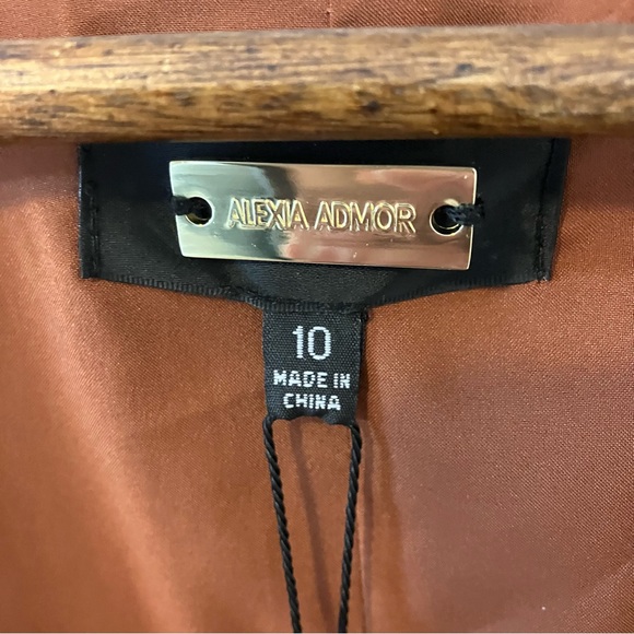 NWT Alexia Admor August Brown Drape Fit N Flare Midi Dress - 10 - Picture 7 of 12